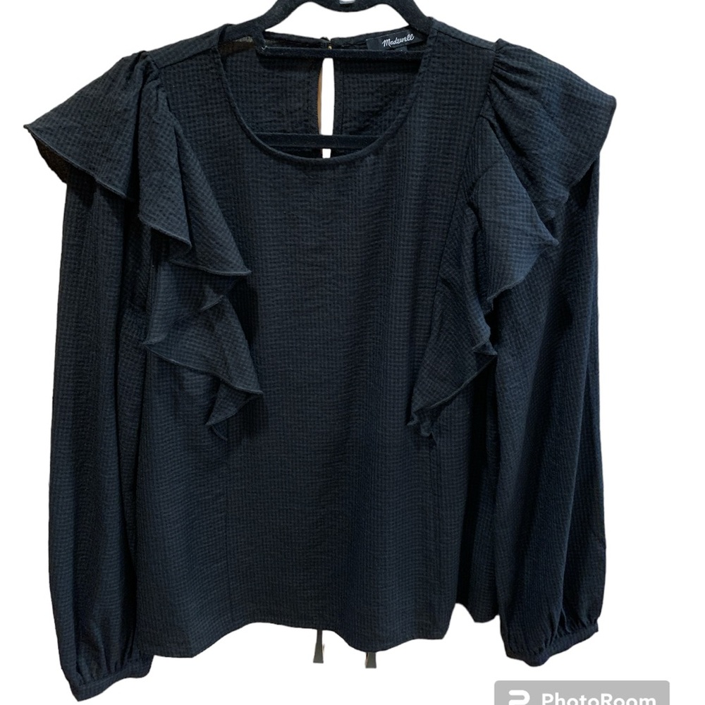 ⭐️Madewell Ruffled Black Shirt⭐️
